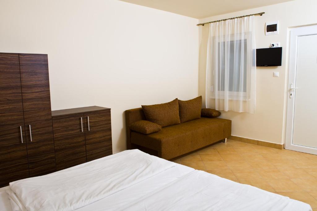 Balaton Eldorado Camping Badacsonytördemic Quarto foto