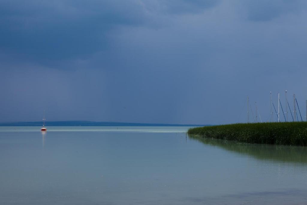 Balaton Eldorado Camping Badacsonytördemic Exterior foto